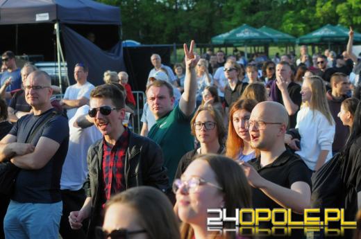 Rockowe brzmienia na błoniach Politechniki Opolskiej