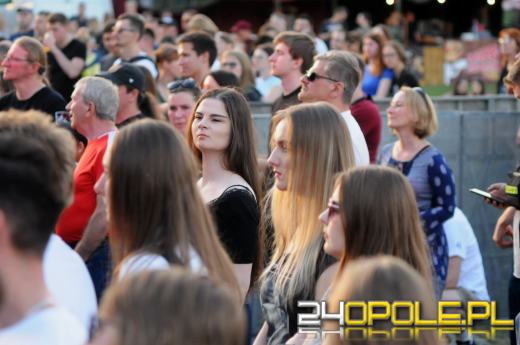 Rockowe brzmienia na błoniach Politechniki Opolskiej