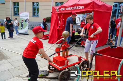Najtwardsi strażacy rozpoczęli rywalizację w Opolu
