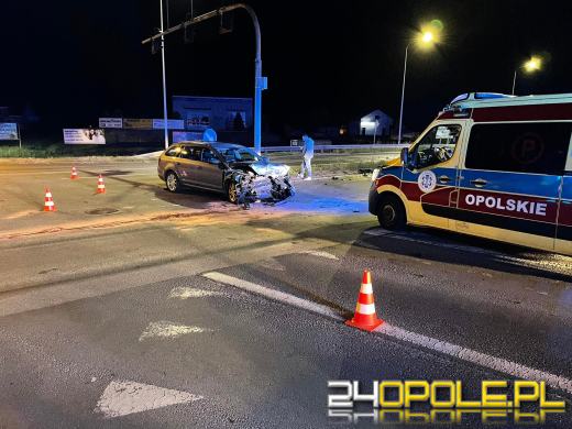 Wypadek na obwodnicy Opola. Cztery osoby trafiły do szpitala