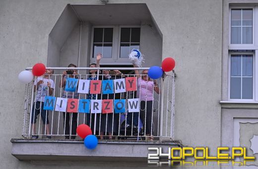 Tak mieszkańcy Kędzierzyna przywitali mistrzów. Siatkarze ZAKSY pokazali trofea