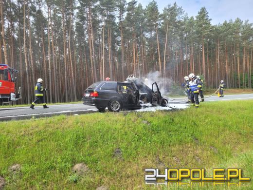 Pożar samochodu na trasie Grodziec-Myślina