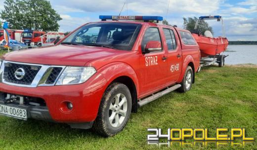 Działania służb na Zalewie Michalickim. Przewróciła się żagłówka