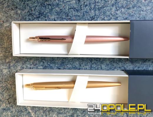 Zabrał paczkę pozostawioną przez kuriera