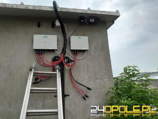 Pożar instalacji fotowoltaicznej w markecie w Izbicku