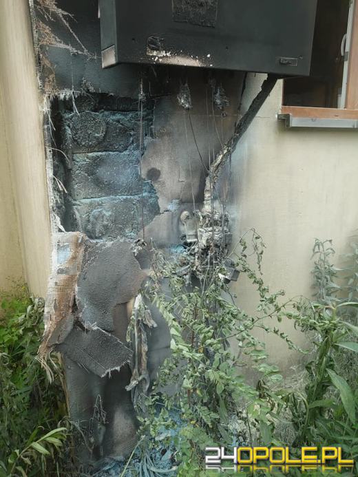 Pożar instalacji fotowoltaicznej w markecie w Izbicku