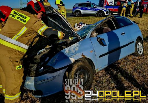 Dachowane pojazdu na brzeskim odcinku A4