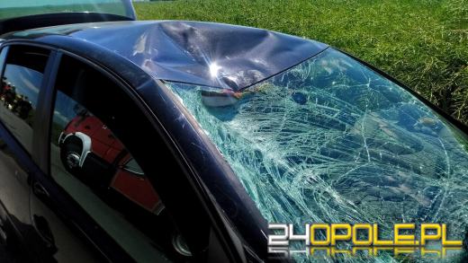 Śmiertelny wypadek w powiecie brzeskim. Samochód wjechał w rowerzystów