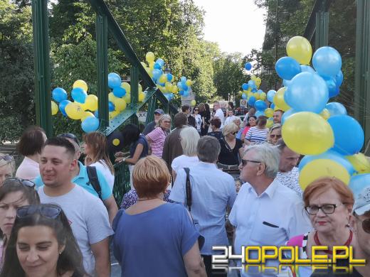 Oficjalnie otwarto Most Groszowy w festiwalowym wydaniu