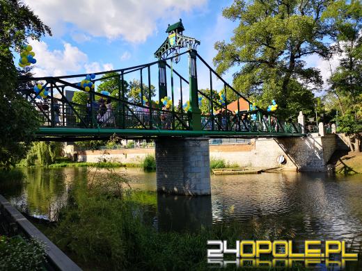 Oficjalnie otwarto Most Groszowy w festiwalowym wydaniu