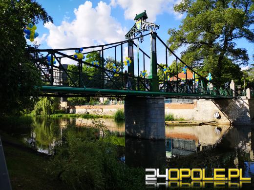 Oficjalnie otwarto Most Groszowy w festiwalowym wydaniu