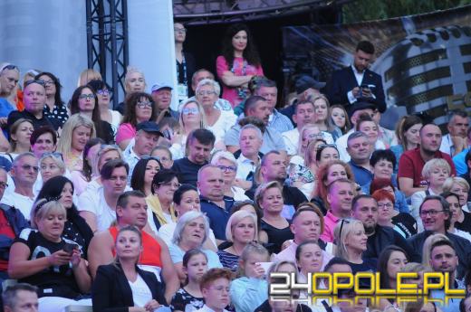 Amfiteatr pełen widzów. Dawno nie było takiej frekwencji na festiwalu!