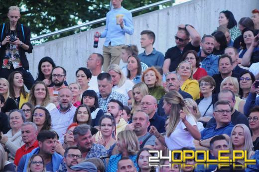 Amfiteatr pełen widzów. Dawno nie było takiej frekwencji na festiwalu!