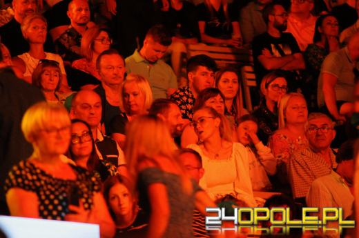Kolejny dzień znakomitej frekwencji w amfiteatrze
