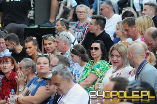 Kolejny dzień znakomitej frekwencji w amfiteatrze