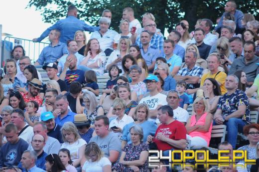 Kolejny dzień znakomitej frekwencji w amfiteatrze