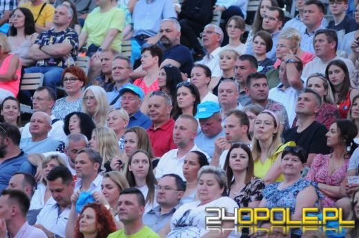 Kolejny dzień znakomitej frekwencji w amfiteatrze