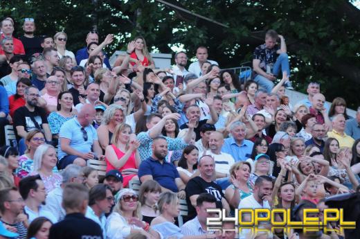 Kolejny dzień znakomitej frekwencji w amfiteatrze