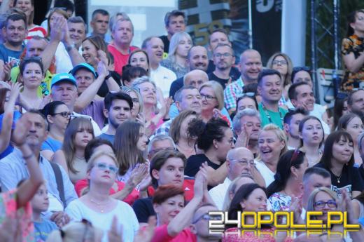 Kolejny dzień znakomitej frekwencji w amfiteatrze