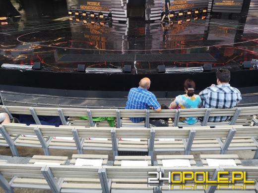 Komu obiecano miejsca w najlepszych rzędach w amfiteatrze? Czytelnicy oburzeni