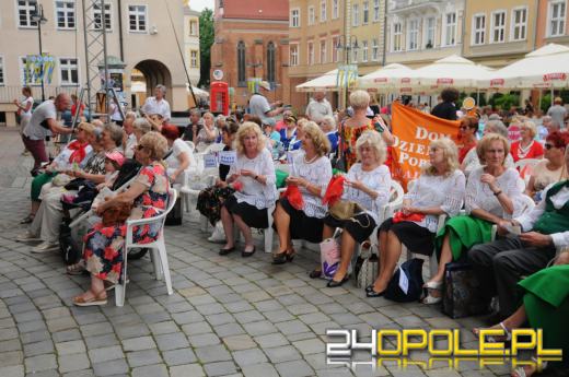 Seniorzy przejęli miasto. Rozpoczęły się Dni Seniora
