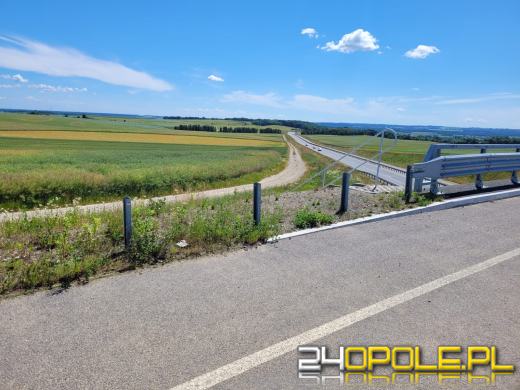 Ktoś ukradł 160 metrów bariery energochłonnej na obwodnicy Nysy