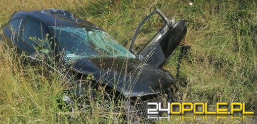 Dachowanie na A4. Lądował śmigłowiec LPR