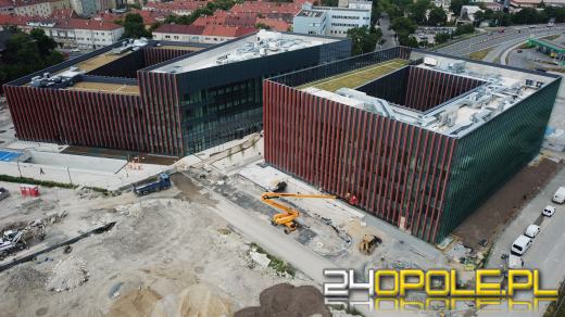 Trwają prace wykończeniowe w Centrum Usług Publicznych