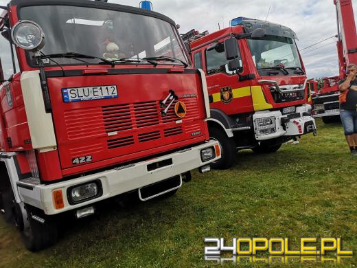 Trwa największy zlot samochodów strażackich w regionie Fire Truck Show