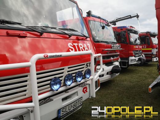 Trwa największy zlot samochodów strażackich w regionie Fire Truck Show