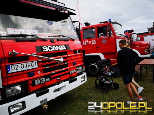 Trwa największy zlot samochodów strażackich w regionie Fire Truck Show