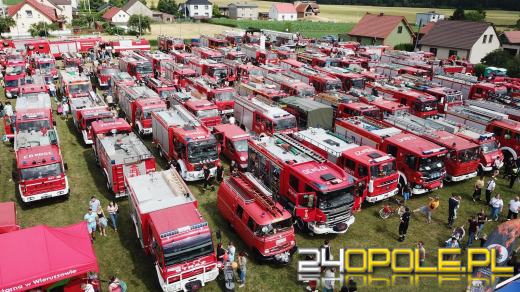 Trwa największy zlot samochodów strażackich w regionie Fire Truck Show