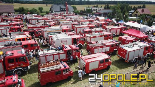 Trwa największy zlot samochodów strażackich w regionie Fire Truck Show