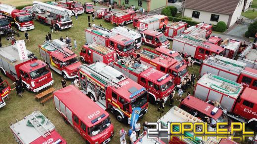 Trwa największy zlot samochodów strażackich w regionie Fire Truck Show