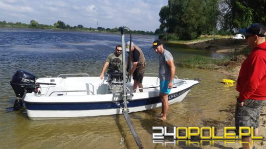 Społecznicy oczyścili jezioro Malina z moczarki. Jest bezpieczniej!