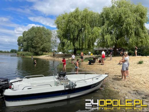 Społecznicy oczyścili jezioro Malina z moczarki. Jest bezpieczniej!
