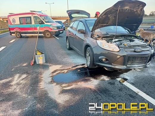 Wypadek na krapkowickim odcinku A4. Samochód uderzył w bariery