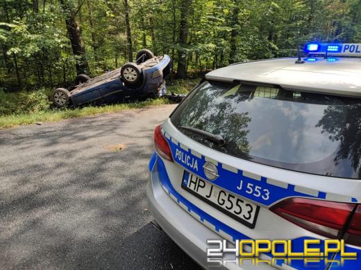 Brawura i nadmierna prędkość. Dachowanie w powiecie namysłowskim