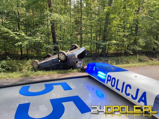 Brawura i nadmierna prędkość. Dachowanie w powiecie namysłowskim