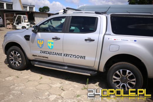 Nowe auta w powiatach, czyli wzrost bezpieczeństwa w regionie