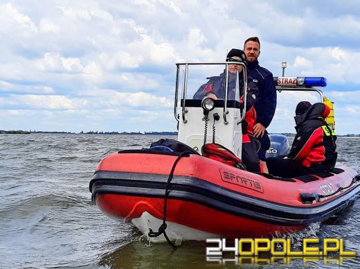 Wspólne służby policji i straży pożarnej pn. "Bezpieczna woda"