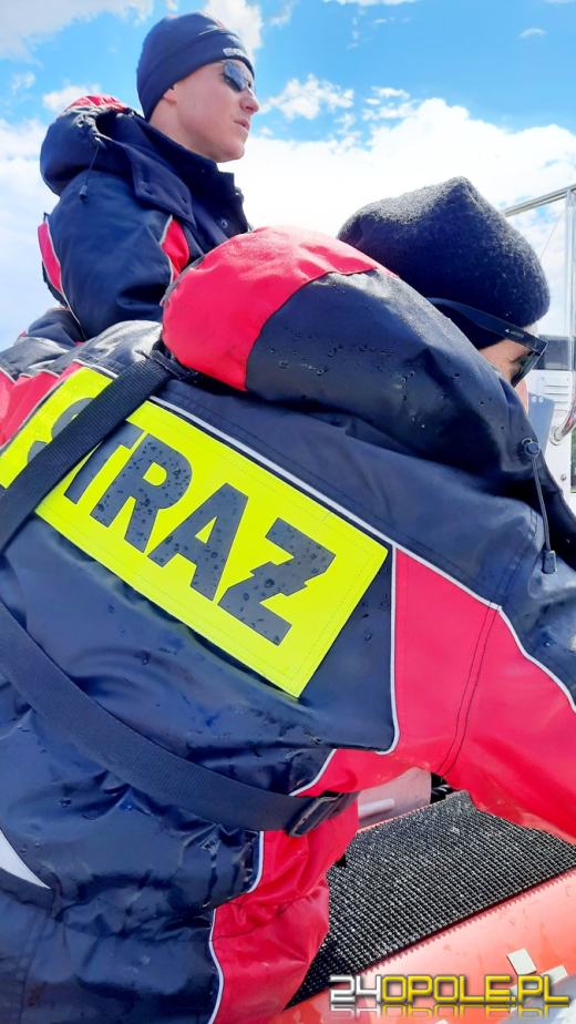 Wspólne służby policji i straży pożarnej pn. "Bezpieczna woda"