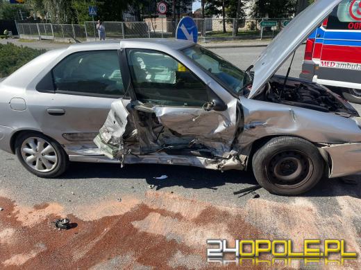 86 latek, kierujący citroenem wymusił pierwszeństwo. Doszło do kolizji