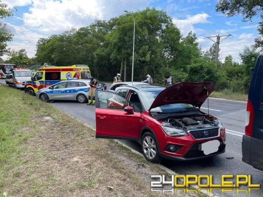 Zderzenie pojazdów na ulicy Wrocławskiej. Tworzą się korki