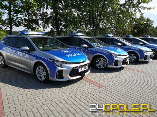 8 nowych, ekologicznych radiowozów dla opolskich policjantów