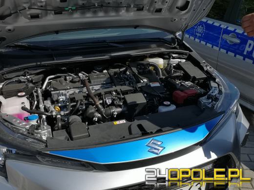 8 nowych, ekologicznych radiowozów dla opolskich policjantów