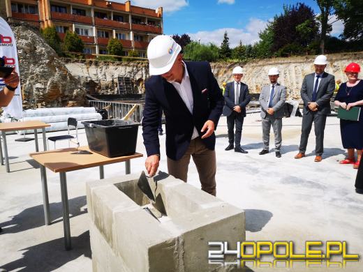 Wmurowano kamień węgielny pod budowę nowego DPS w Opolu