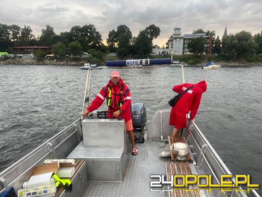 Pełne ręce roboty wodniaków z Nysy. Wiatr przewrócił jacht