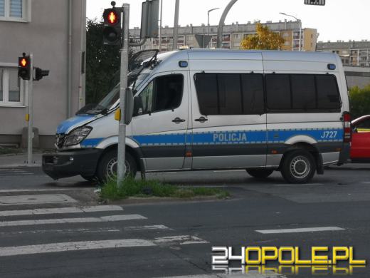 Kolizja z udziałem radiowozu na Chabrach