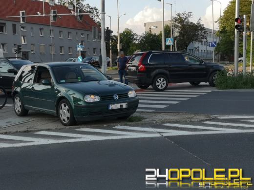 Kolizja z udziałem radiowozu na Chabrach